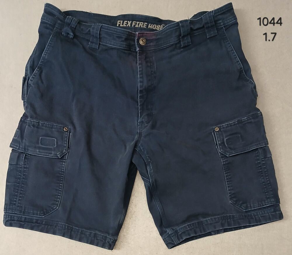 Duluth (40) Blue Cargo Style Flex Fire Hose Khaki Shorts